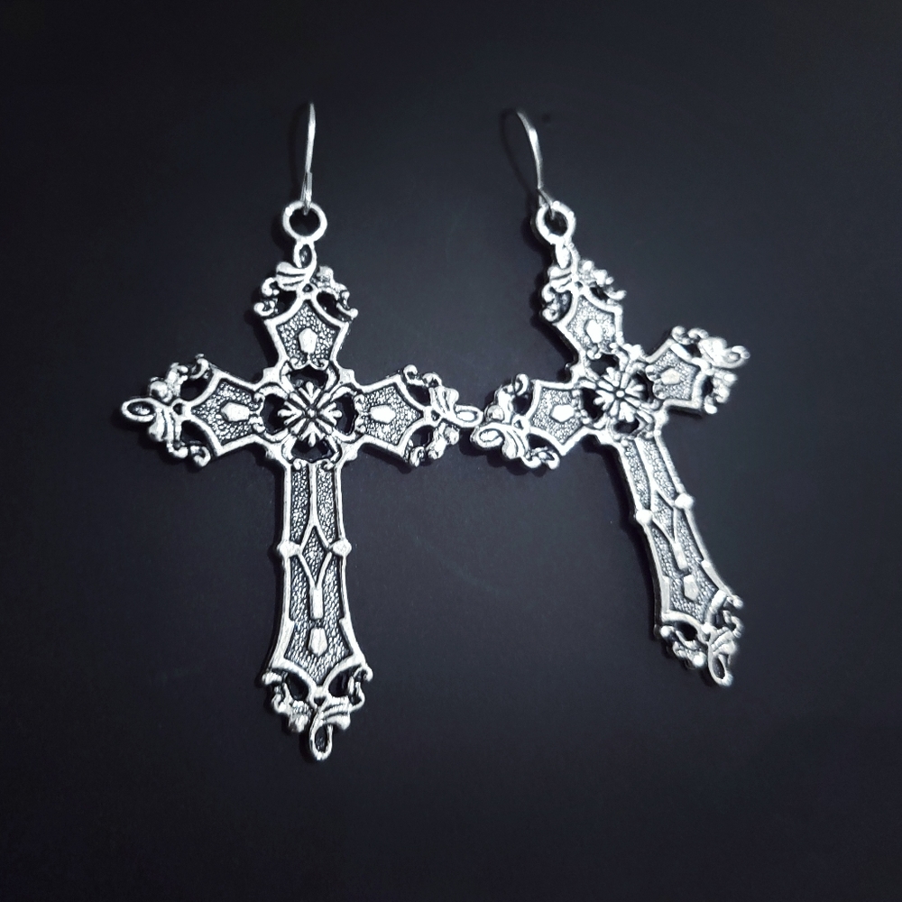 Gothic Cross Earrings 021